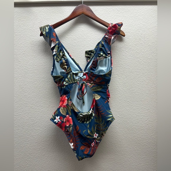 Women’s Floral Ruffled Lace Up One Piece Swimsuit-Cupshe - Picture 3 of 3